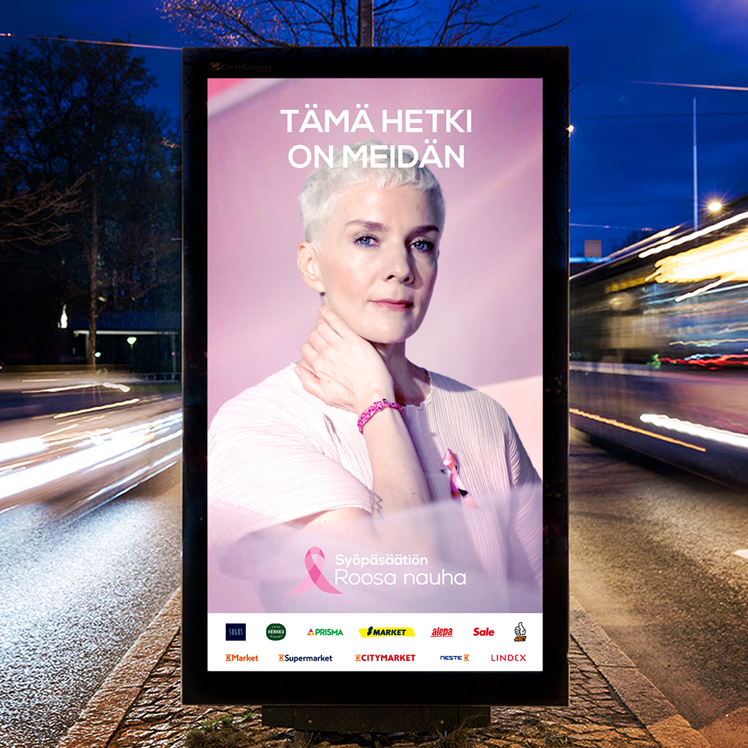 Kuva digiscreenistä missä pyörii Roosa nauha kampanja